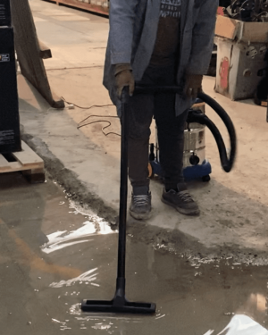 Aspiradora industrial GOODYEAR GY161VCS 30L – Para sólidos y líquidos con filtro HEPA